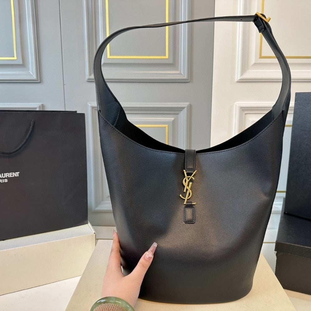 SAINT LAURENT KE 5 À 7 HOBO IN GRAINED BLACK 26CM 793088AADN91000