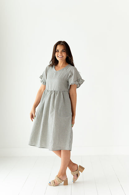 loveedsTM-Jenni Gingham Ruffle-Sleeve Dress in Light Grey