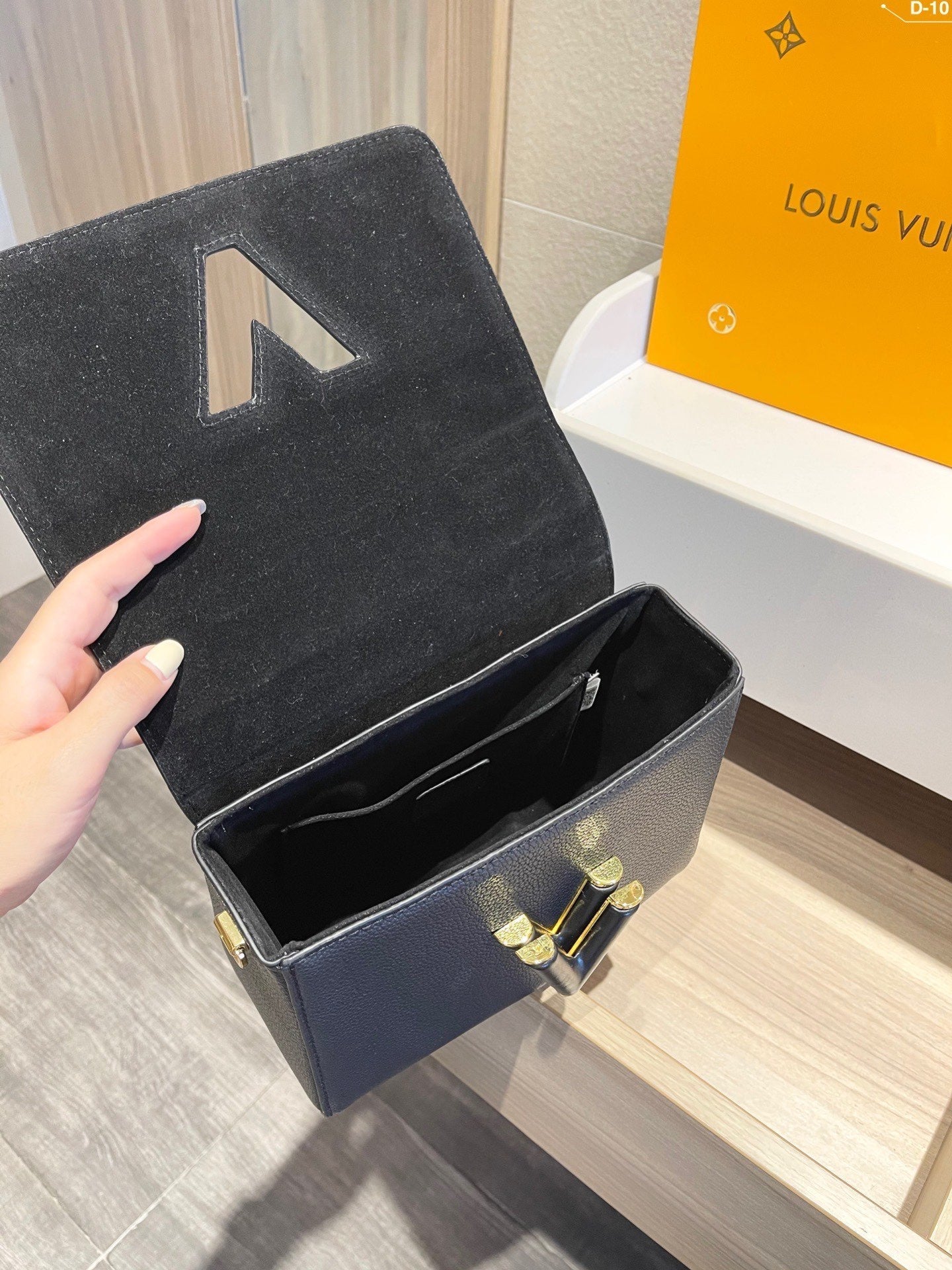 Louis Vuitton Twist Bag