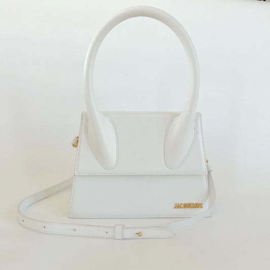Jacquemus Le Grand Chiquito white leather bag