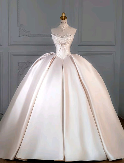 Princess Ball Gown Strapless Lace Appliques Satin Prom Dress 18th Birthday Dress Wedding Dress SH3897