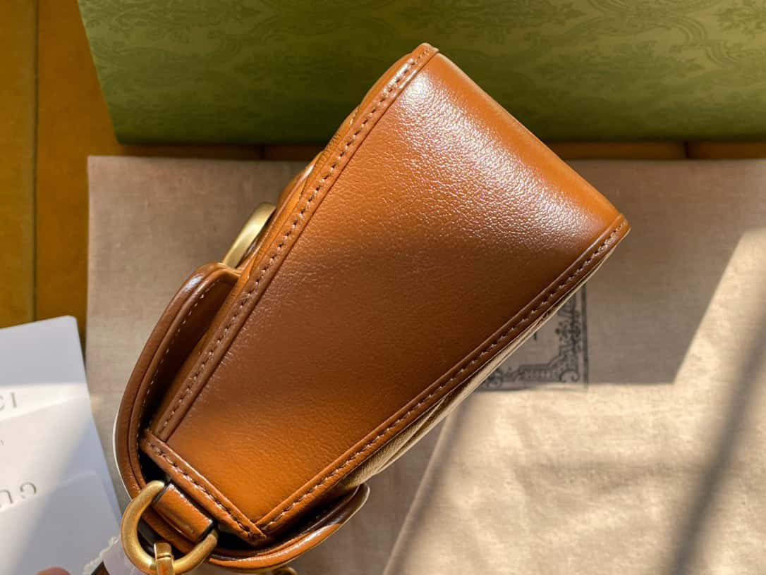 Gucci GG Marmont Mini Top Handle Bag 583571  21x15.5x8cm