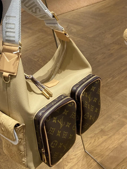 Louis Vuitton M12697 Hobo Cargo