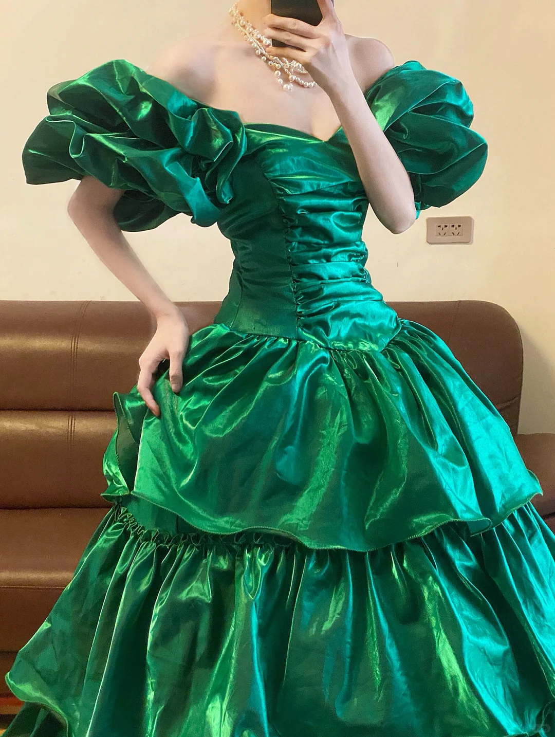 Stunning A Line Off the Shoulder Emerald Satin Long Sweep Party Dress Prom Dress SH2951