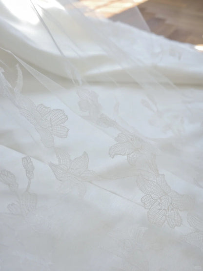 (without veil)White Fashion Fairy Elegant Long Satin Long Trailing Prom Dress Evening Dress Wedding Dress gh5062