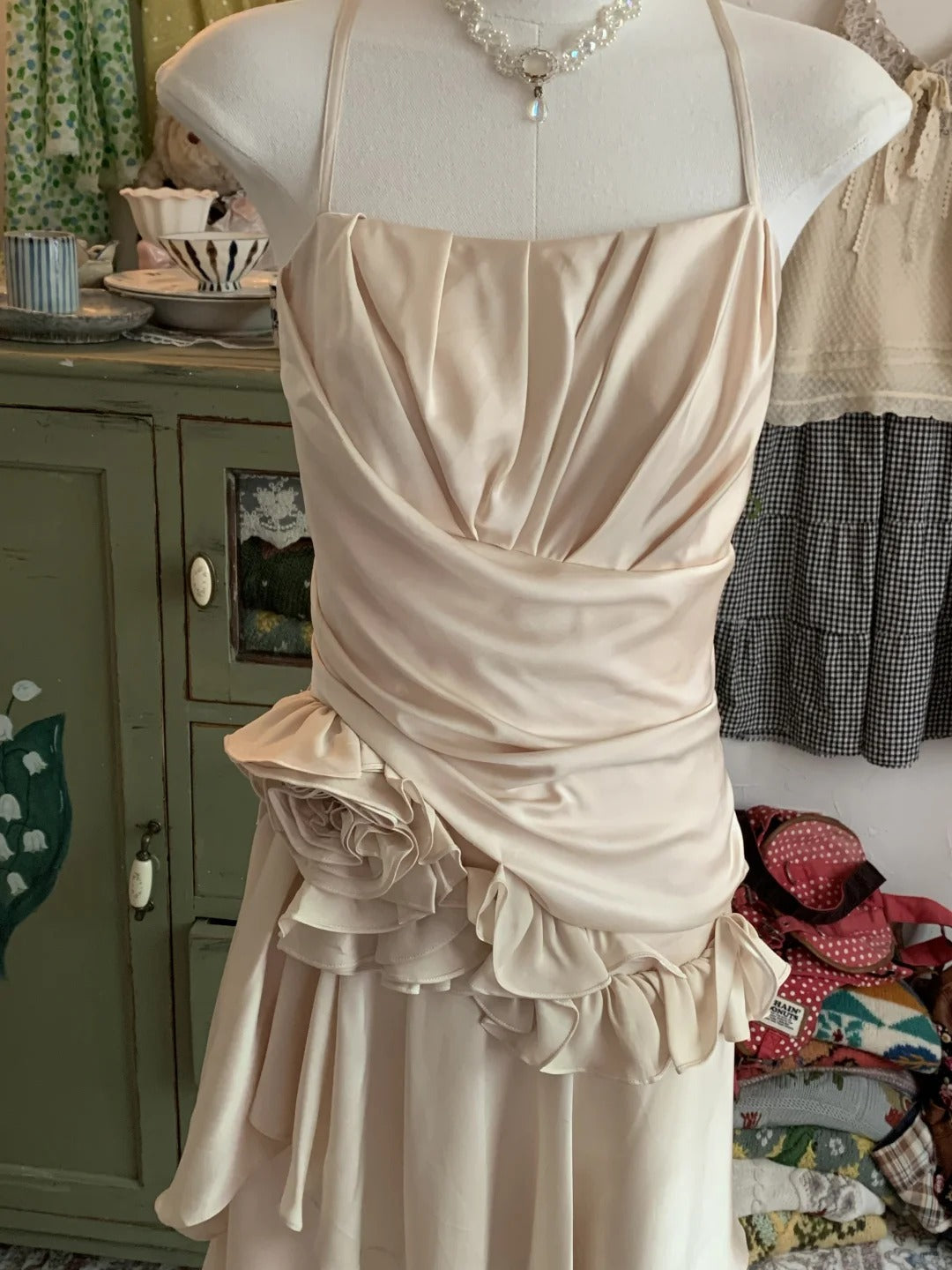 Stunning Champagne Sweet Cute Short Irregular Floral and Irregular Hem Chiffon Satin Homecoming Dress Evening Dress Birthday Party Dress Prom Dress Prom Dress gh3923