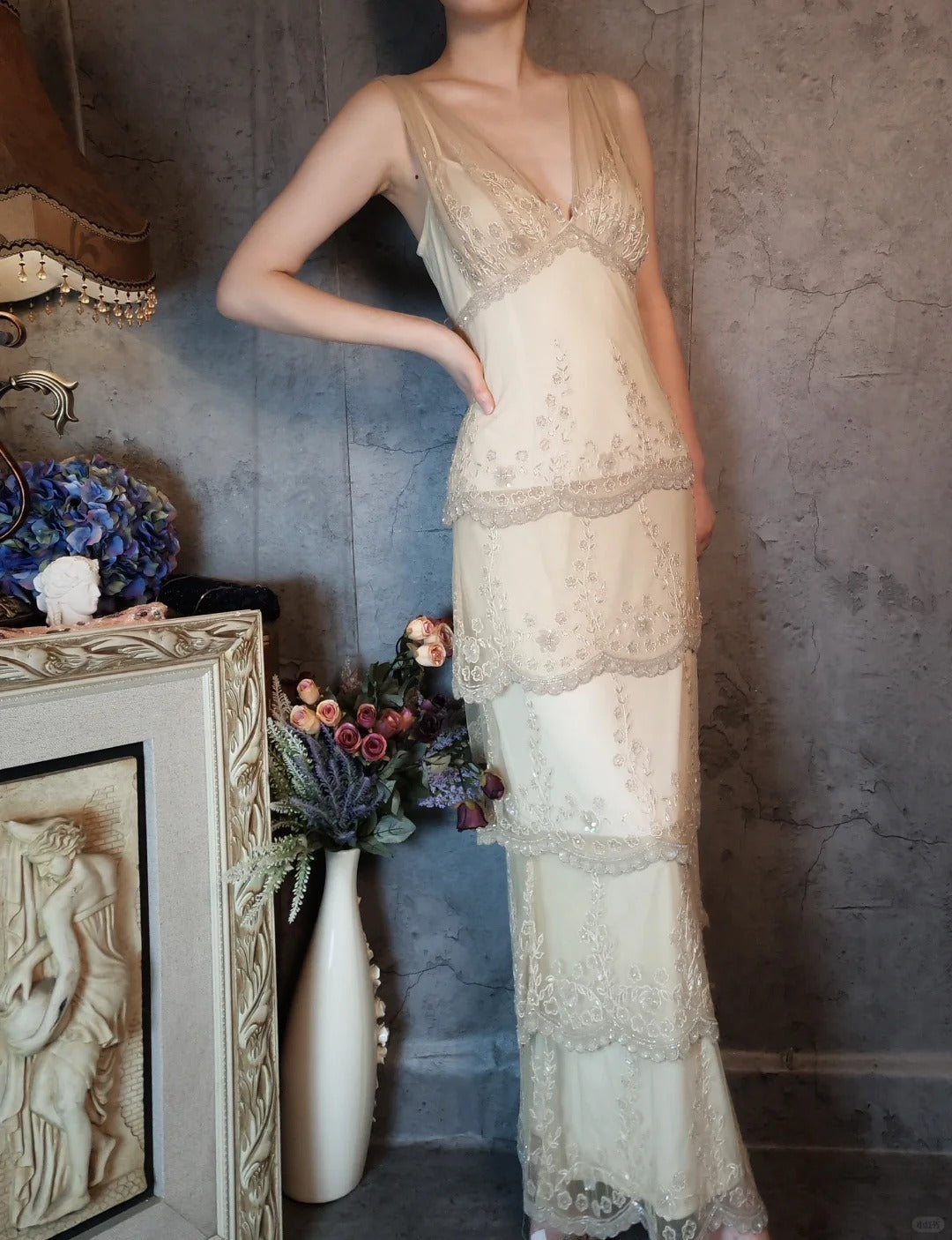 Ivory romantic beautiful gentle vintage long lace beaded layered cake ball dress evening dress party dress gh4795