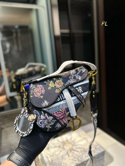 DIOR MEDIUM LADY D-LITE BAG WHITE AND PASTEL MIDNIGHT BLUE TOILE DE JOUY MEXICO EMBROIDERY
