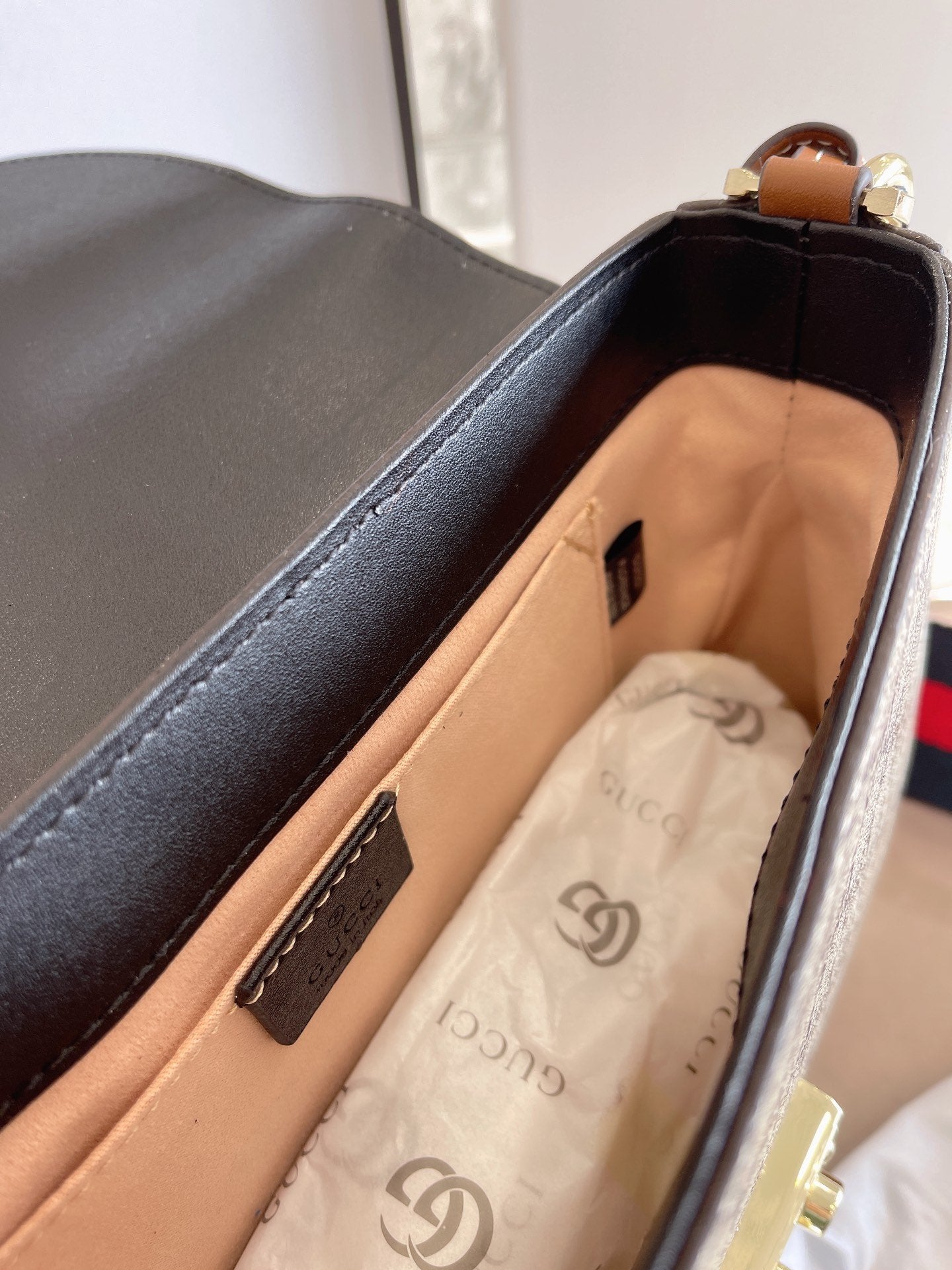 Gucci Padlock Medium