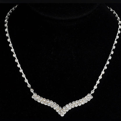 V-shaped Crystal Short Clavicle Chain Stud Necklace Set