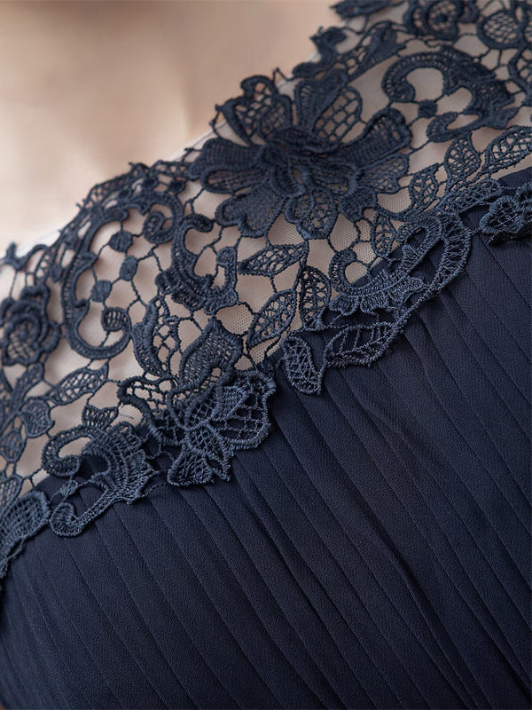 Round Neck Lace Solid Color Maxi Dress