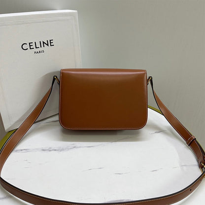 CELINE CLASSIQUE TRIOMPHE BAG in shiny calfskin