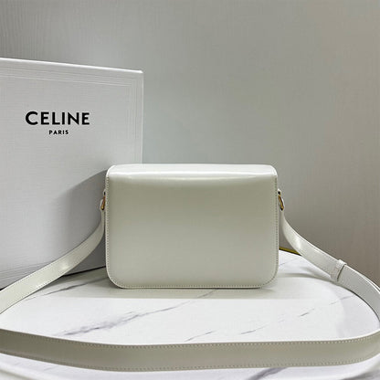 CELINE CLASSIQUE TRIOMPHE BAG in shiny calfskin