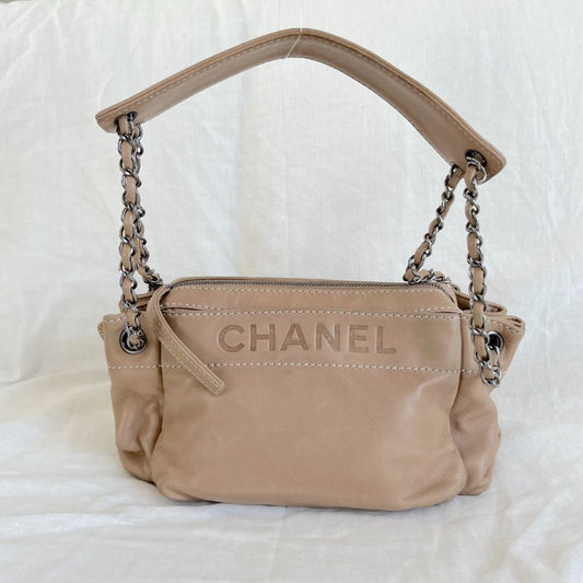 Chanel Tan Leather Accordion Zipper bag