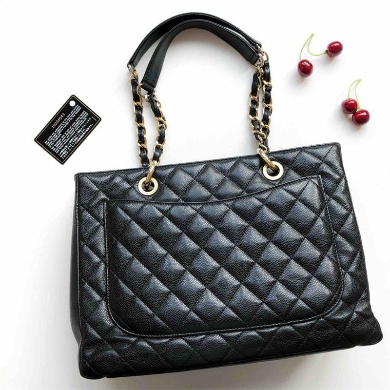 Classic Chanel Shopping GST shopping bag