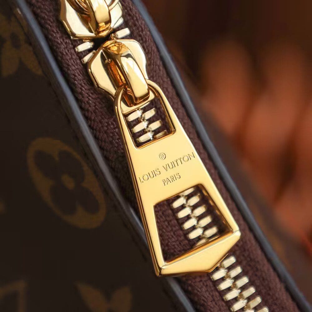 Louis Vuitton Boulogne M45832