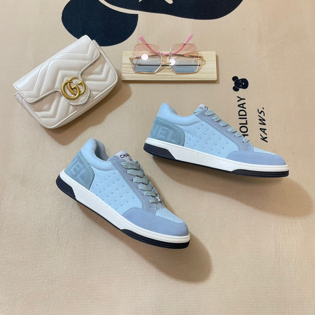 Luxury  Sneaker  CHL 050