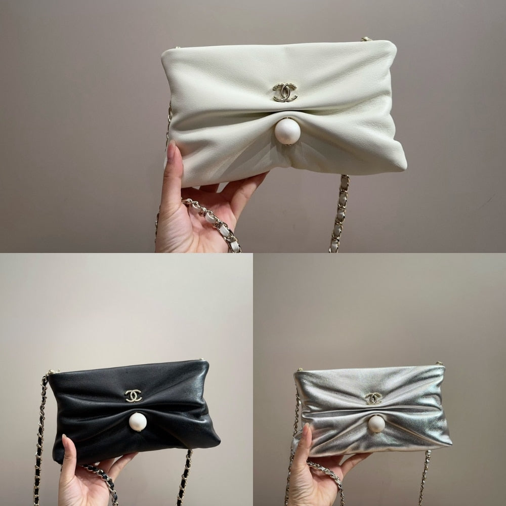 CHANEL CLUTCH WITH CHAIN GOLD TONE METAL BLACK 24CM AP4613 B20166 94305