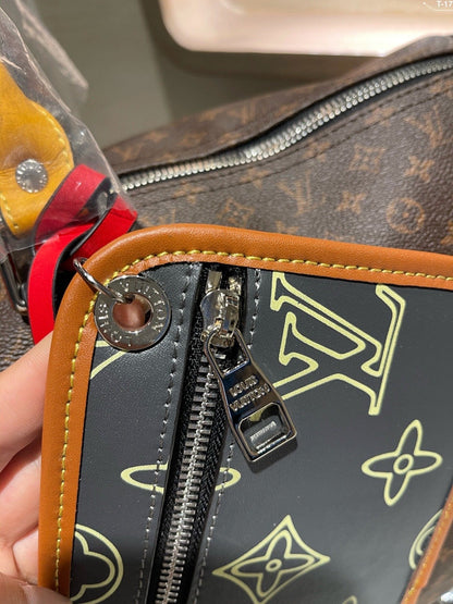 Louis Vuitton Keepall Bag Caro