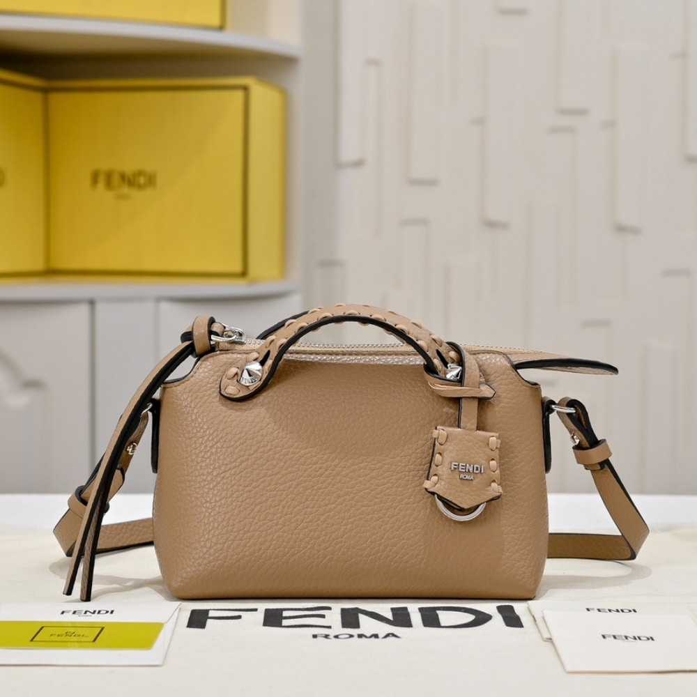 FENDI BY THE WAY SELLERIA MEDIUM BEIGE 20CM 8BL155ASU2F0EMR