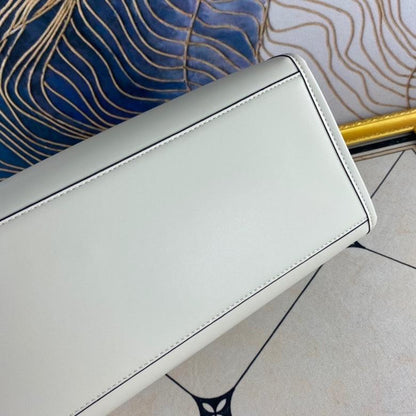 Fendi Sunshine Medium