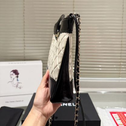 CHANEL 31 MINI SHOPPING BAG PATENT GOLD TONE METAL 23CM