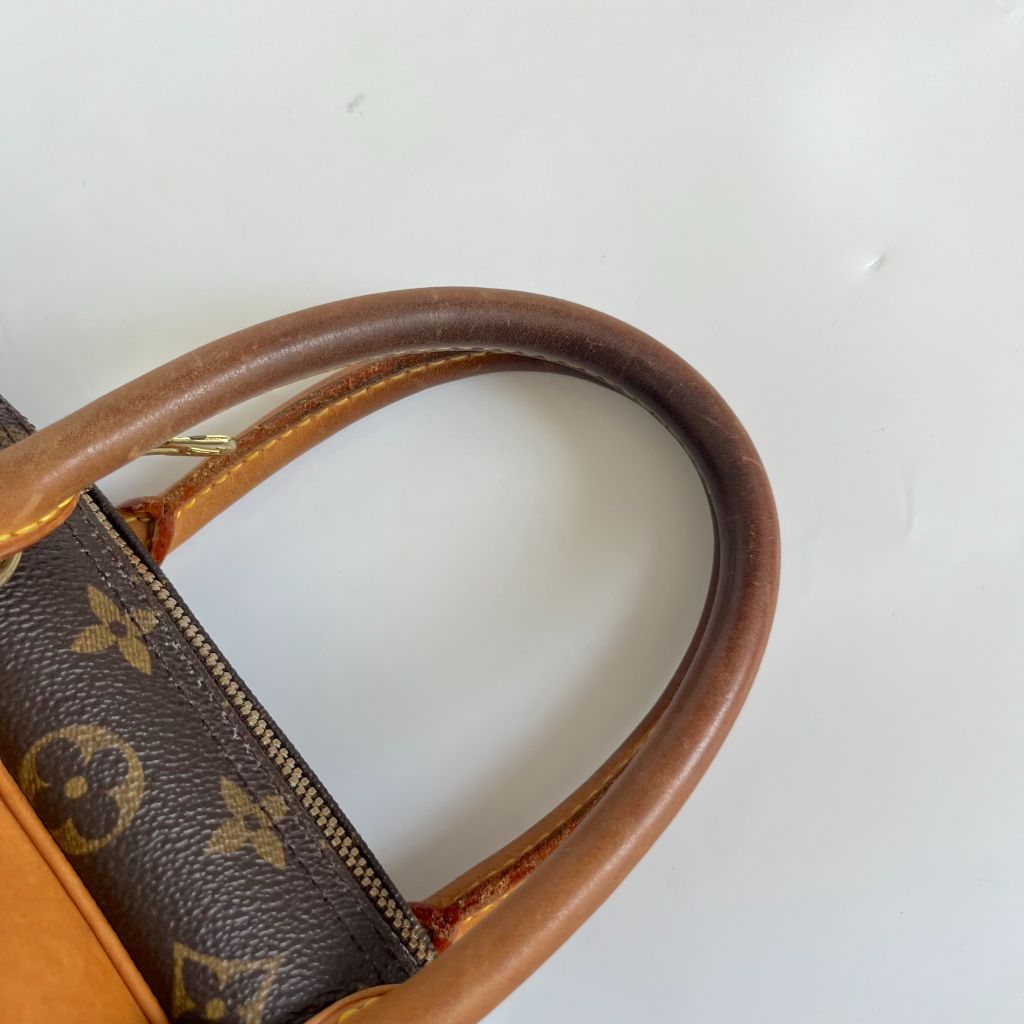 Louis Vuitton Monogram Canvas Deauville Bag