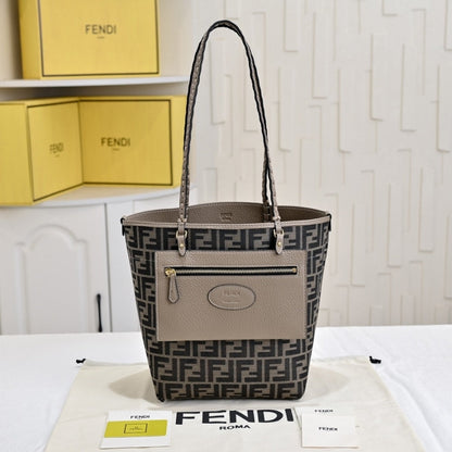 FENDI MEDIUM ROLL GRAY 36CM 8BH428AS84F1Q6E