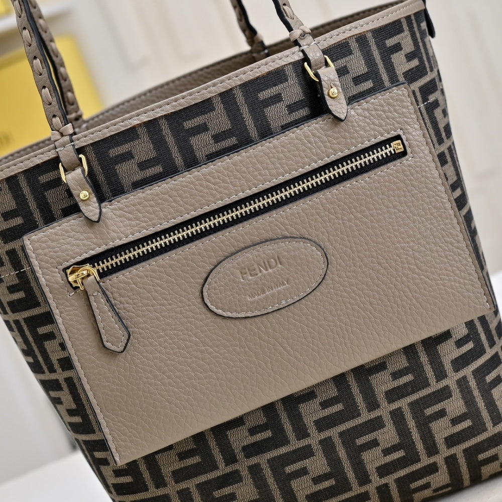 FENDI MEDIUM ROLL GRAY 36CM 8BH428AS84F1Q6E
