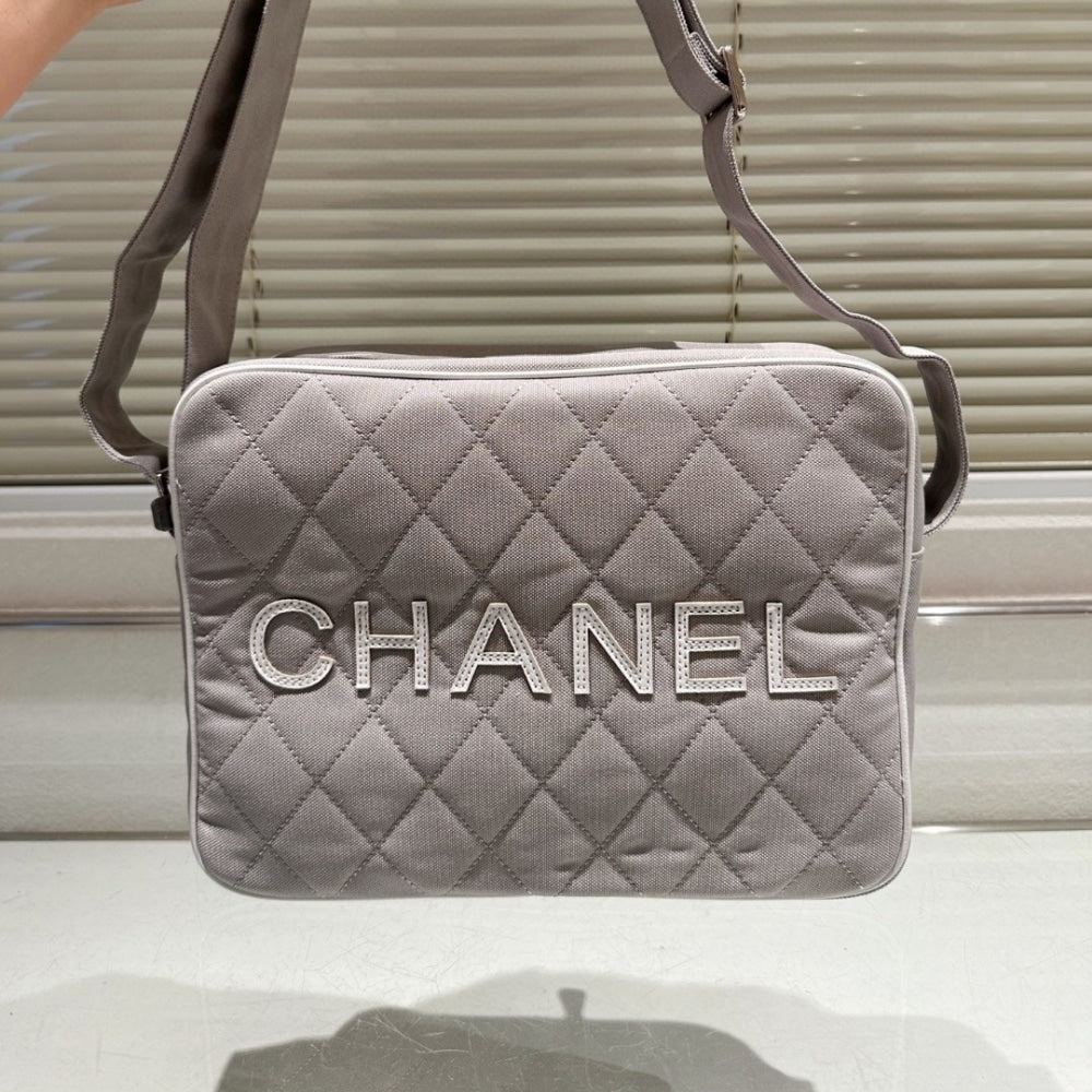 CHANEL MESSENGER BAG QUILTED CANVAS LIGHT GREY 30CM