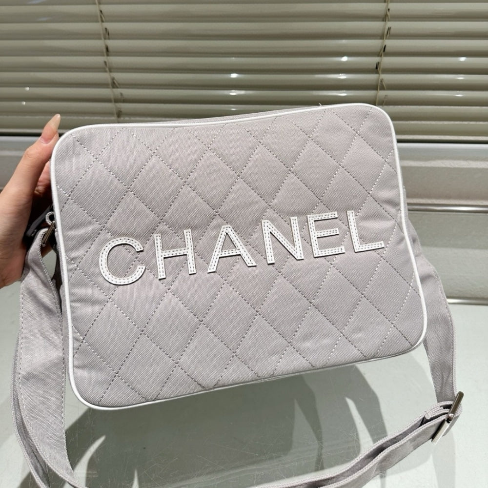 CHANEL MESSENGER BAG QUILTED CANVAS LIGHT GREY 30CM