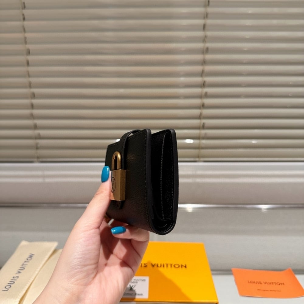 LOUIS VUITTON LOW KEY COMPACT WALLET BLACK 11CM M12408