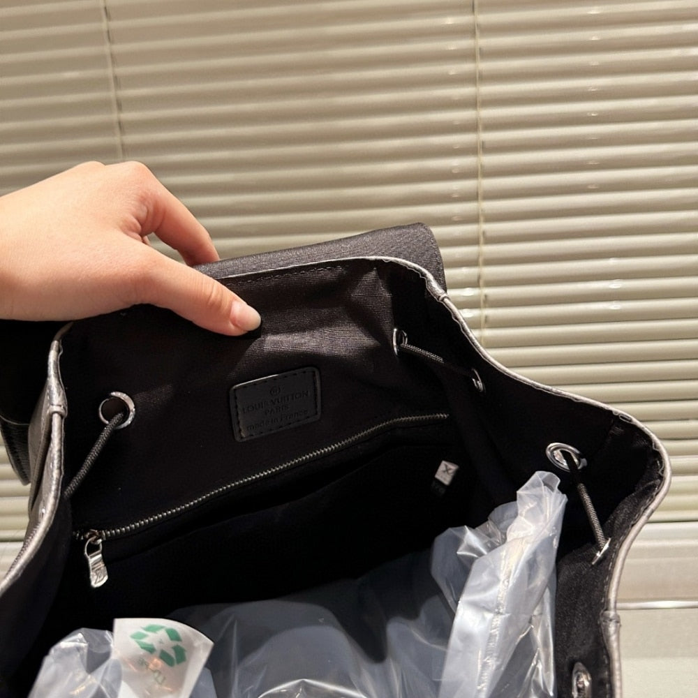 LOUIS VUITTON CHRISTOPHER MM MONOGRAM ECLIPSE BLACK AND GREY 33CM M45419