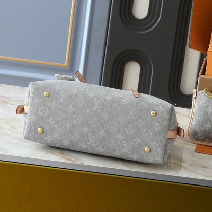 LOUIS VUITTON CARRYALL MM MONOGRAM DENIM WASHED GRAY 39CM M13289