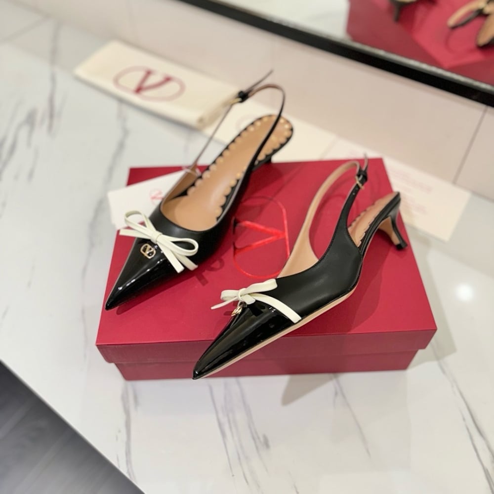 VALENTINO BEPOINTY SLINGBACK PUMPS BLACK 6W2S0LL3DAL 790