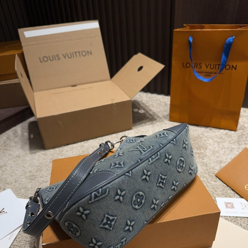 LOUIS VUITTON BOULOGNE PM DENIM BLUE 26CM