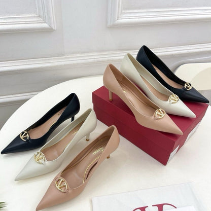 VALENTINO GARAVANI VLOGO BOLD PUMPS BEIGE