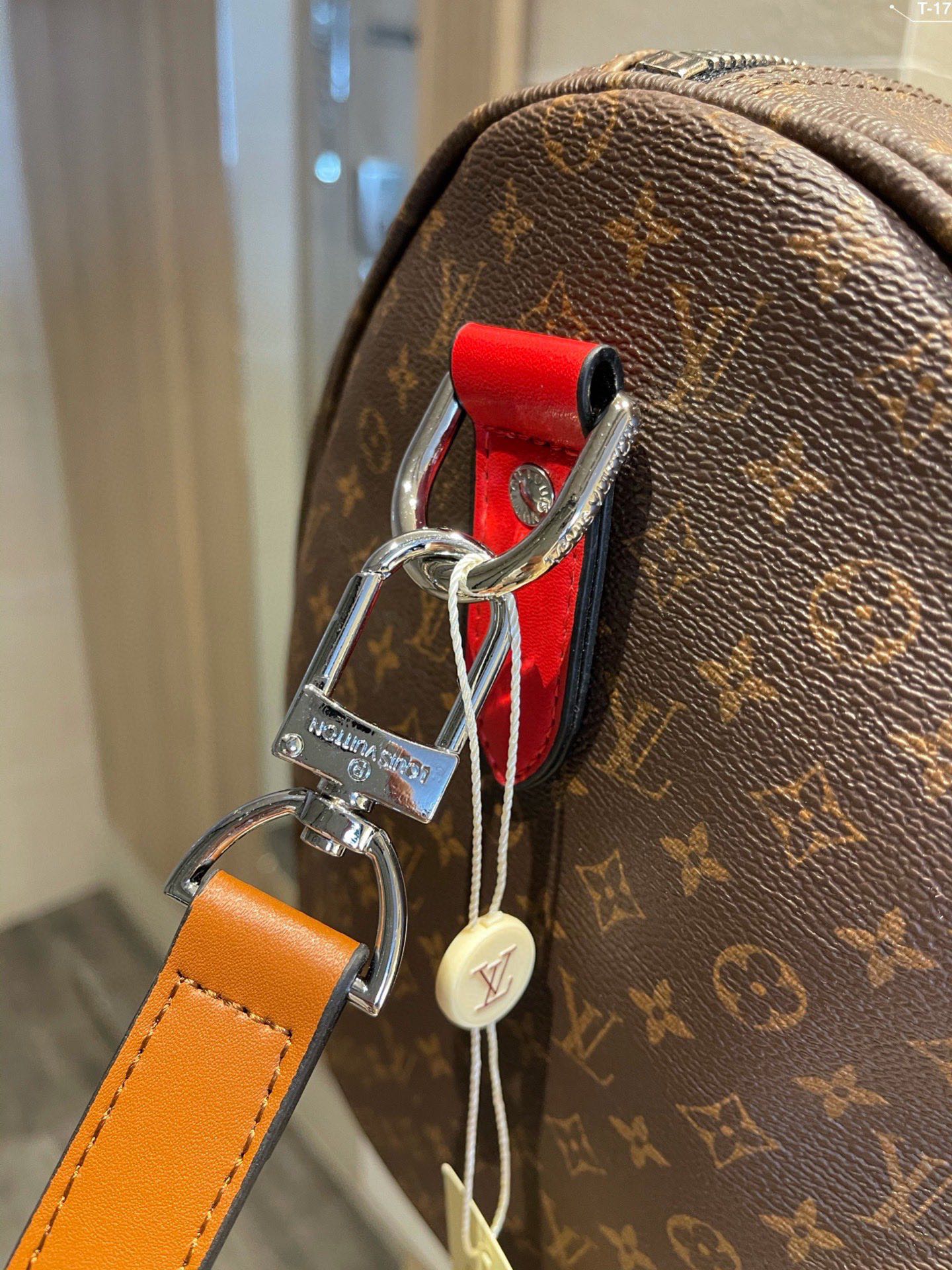 Louis Vuitton Keepall Bag Caro