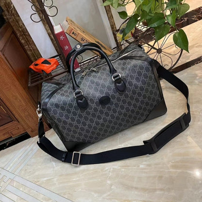 GUCCI BLACK GG SUPREME CANVAS INTERLOCKING G DUFFLE BAG BLACK 42CM