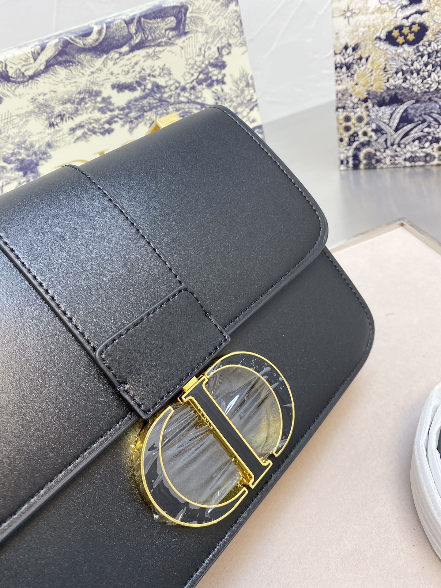 Dior 30 Montaigne Chain Bag