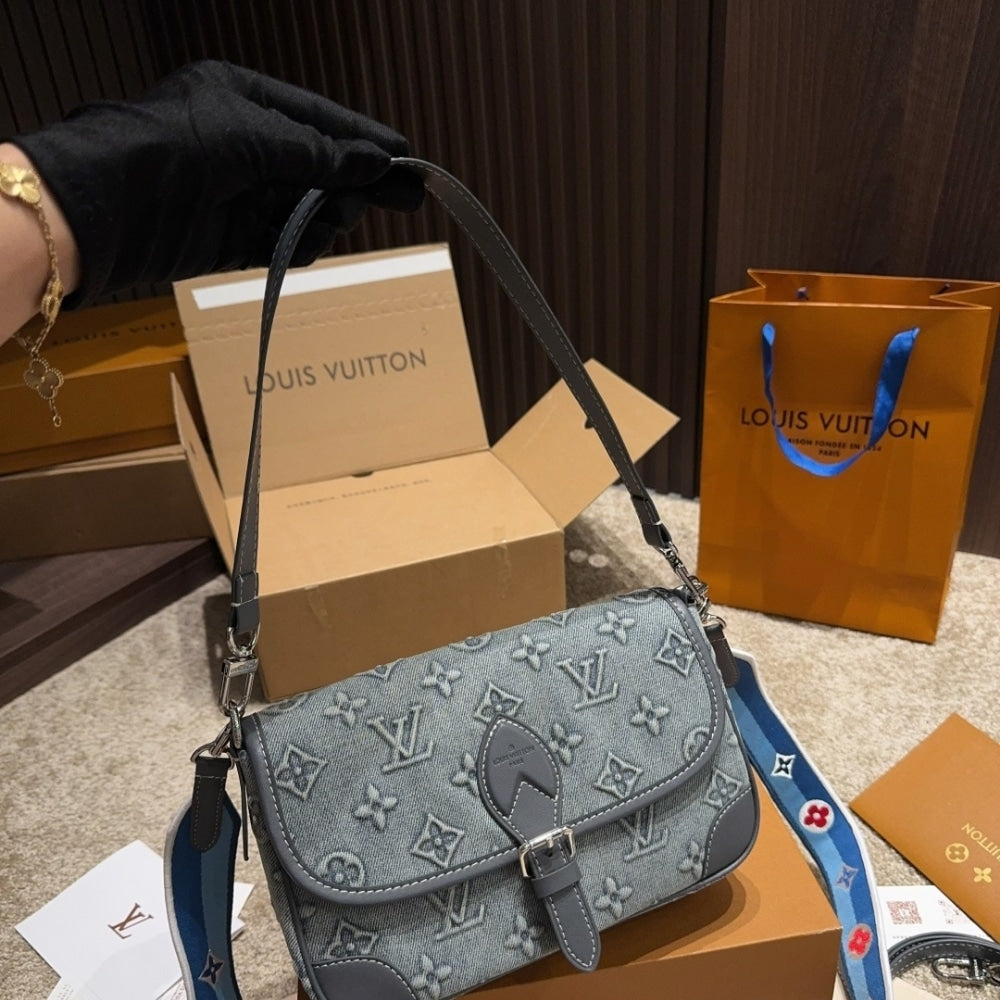 LOUIS VUITTON DIANE MONOGRAM DENIM BLUE 25CM