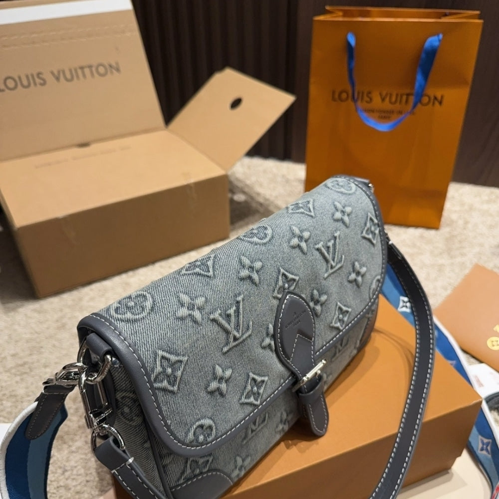 LOUIS VUITTON DIANE MONOGRAM DENIM BLUE 25CM