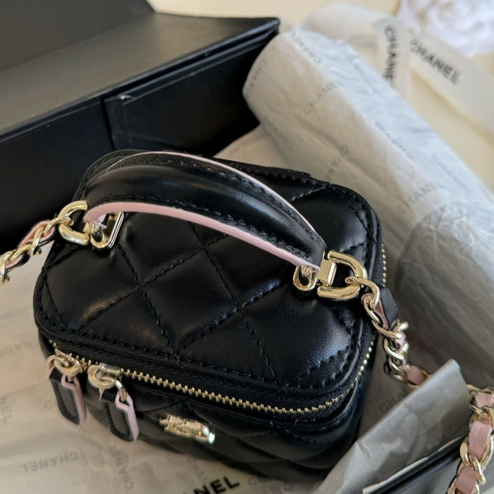 CHANEL MINI TOP HANDLE VANITY WITH CHAIN BLACK AND PINK 10CM