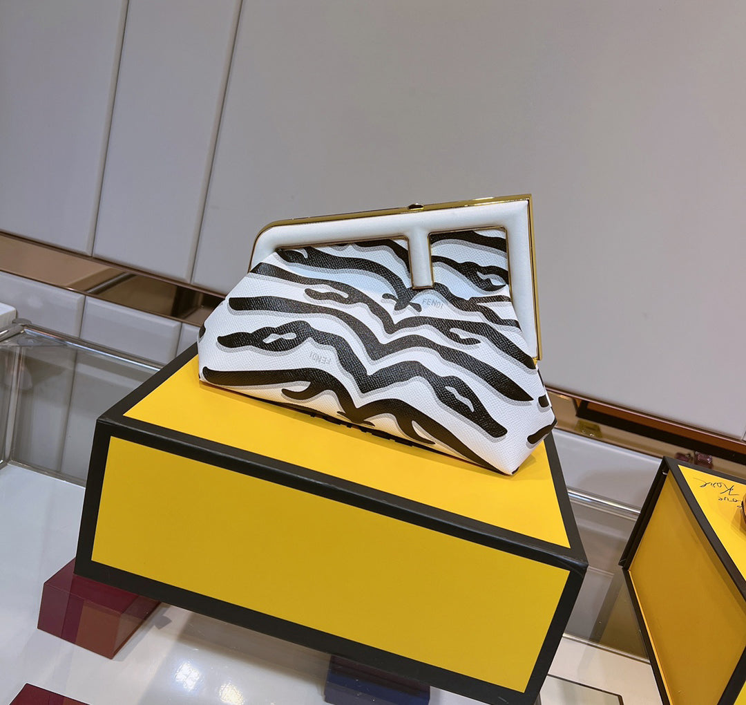 FENDI FIRST CLUTCH