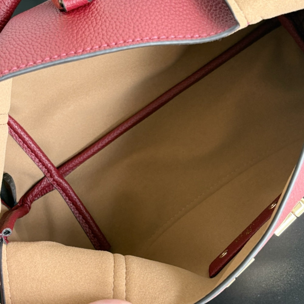 GUCCI SOFTBIT MEDIUM TOP HANDLE BAG ROSSO ANCORA 27CM 837467 AAEAO 6207