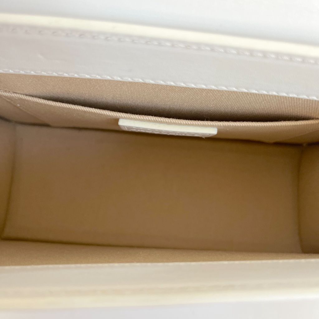 Jacquemus Le Grand Chiquito white leather bag