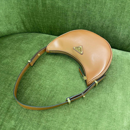 Pra bag in ultra-soft lambskin with double shoulder straps Bag