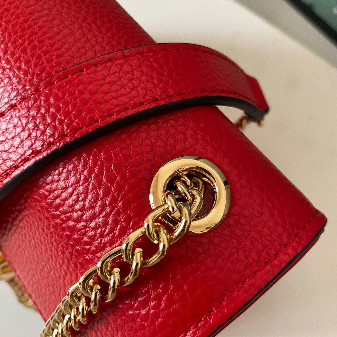Gucci Interlocking Leather Chain Crossbody