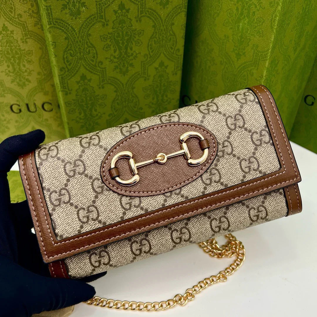 GUCCI Brown Saddle Buckle Handbag 19x10.5x3.5cm