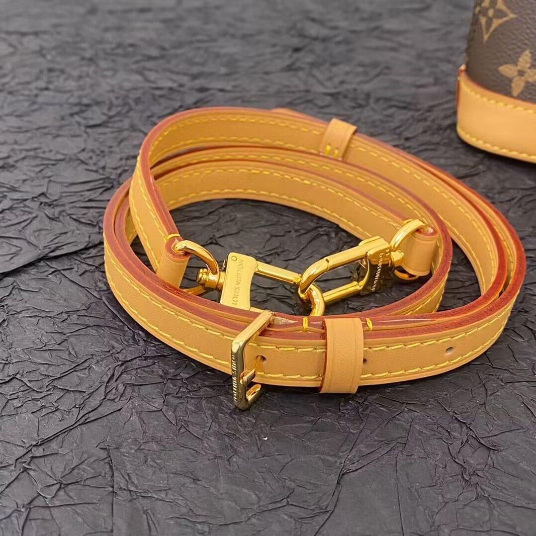 Louis Vuitton M82717 Nano Alma